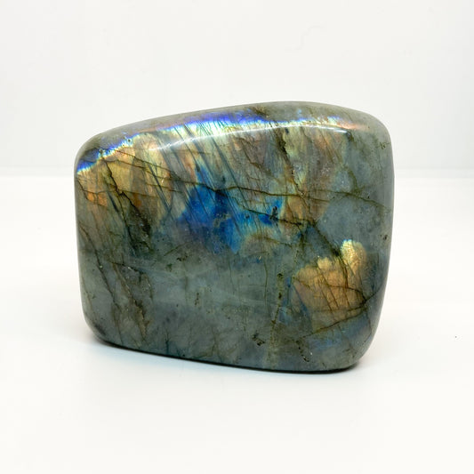 Labradorite Pilar